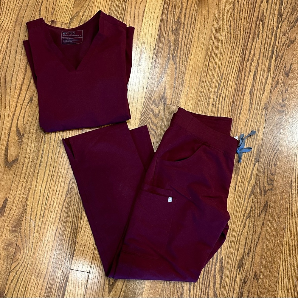 Figs Burgundy Casma Top/Kade Bottom M